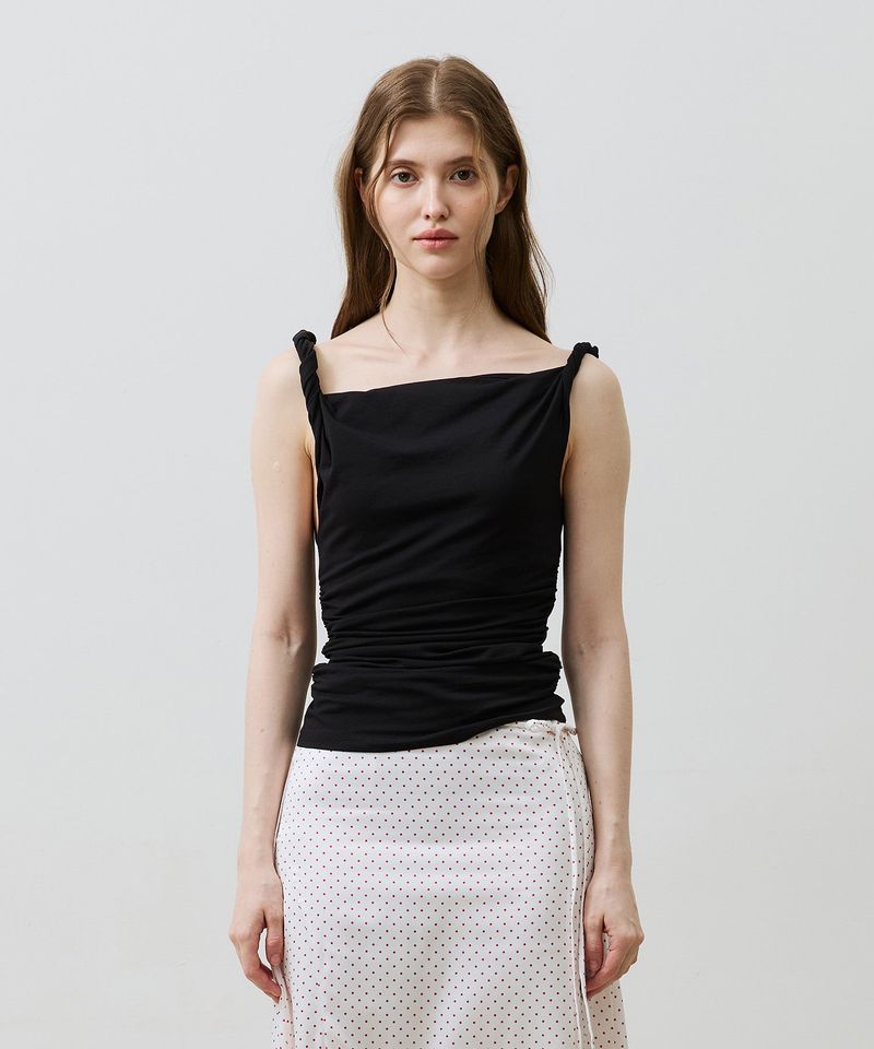 COS TWISTED SHIRRLING TOP / BLACK