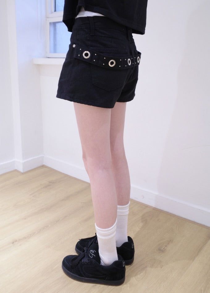 myorang（ミョラン）の「アイレットショートパンツ(3color)（パンツ）」