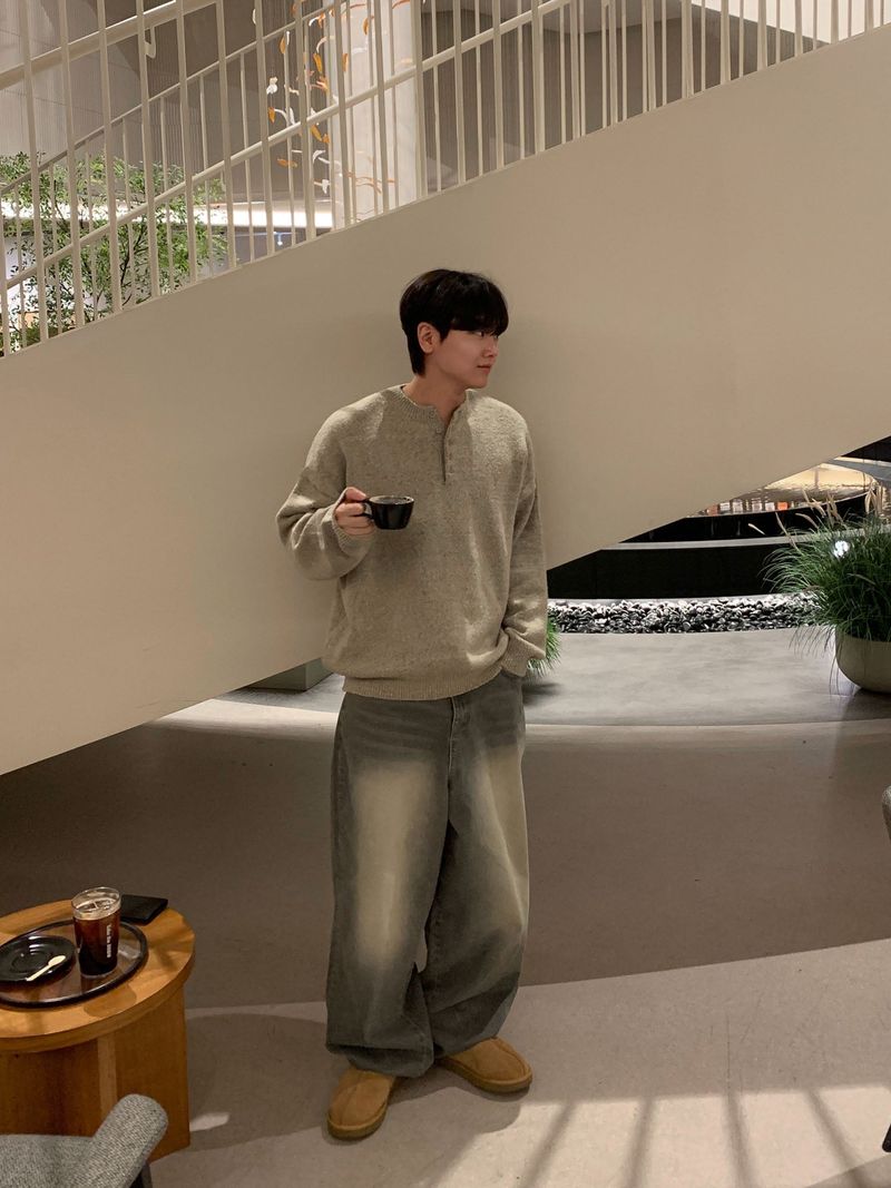 ベーシックオーバーヘンリーネックニット