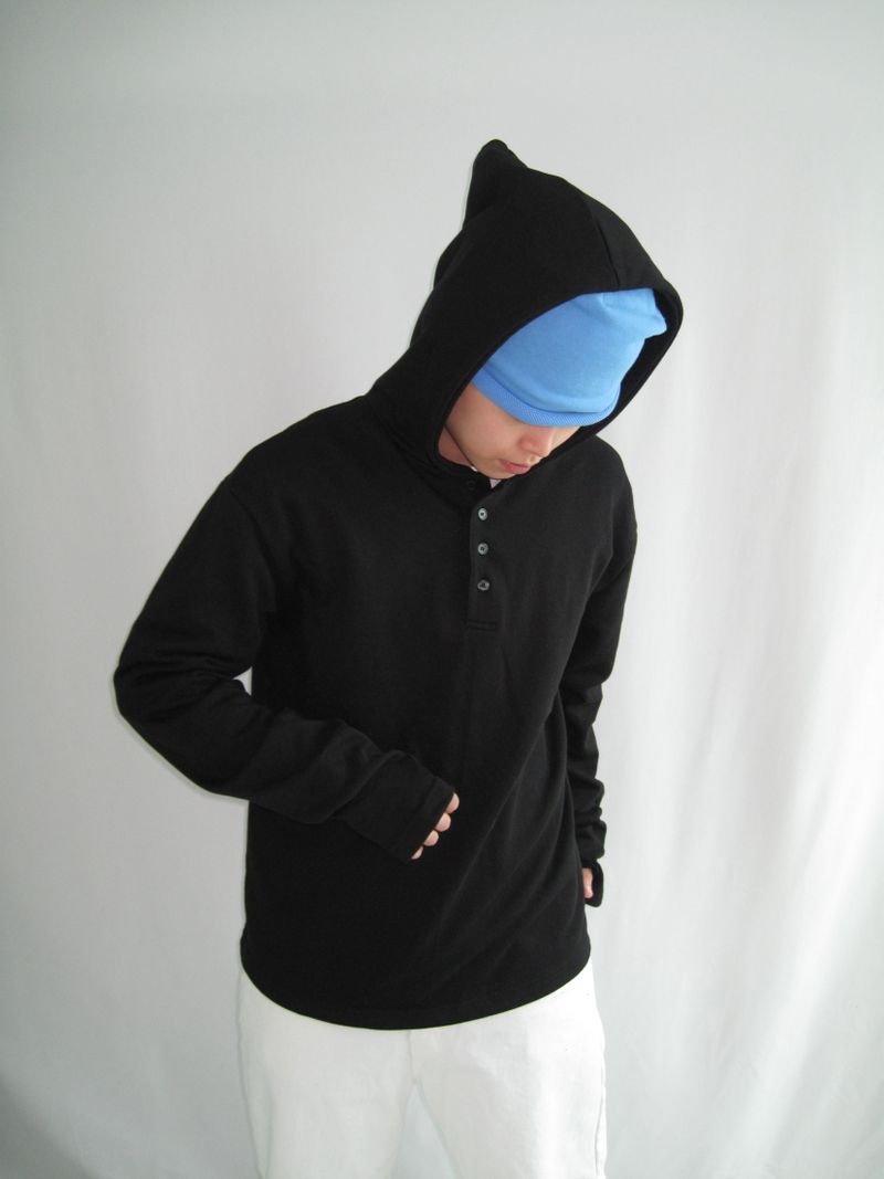 Hand Warmer Henley Neck Hoodie (4c)