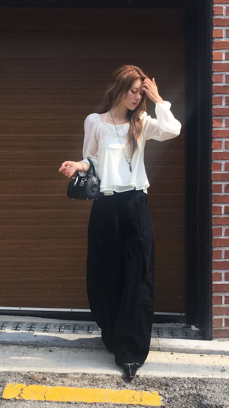 Chowon blouse