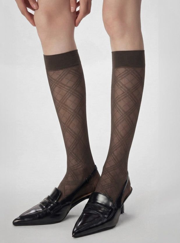EEUN(イウン)の「Check sheer knee socks(Fashion Accessories)」