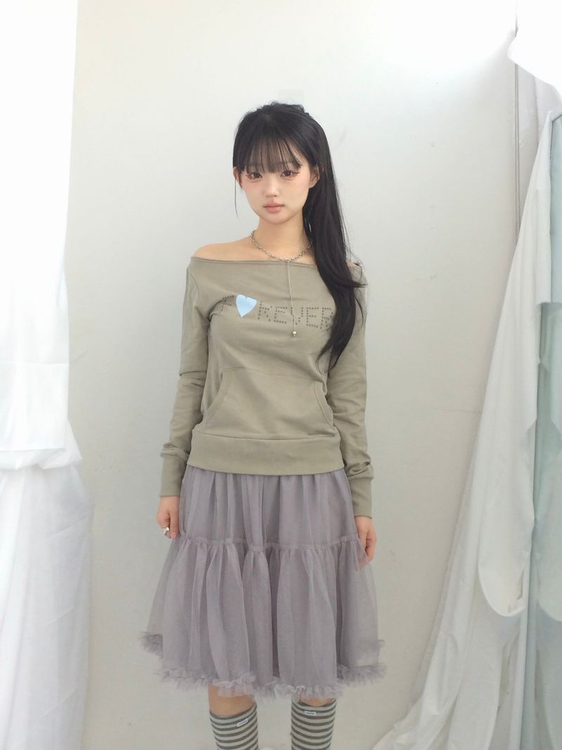 Lettering Heart Boat Neck T-Shirt