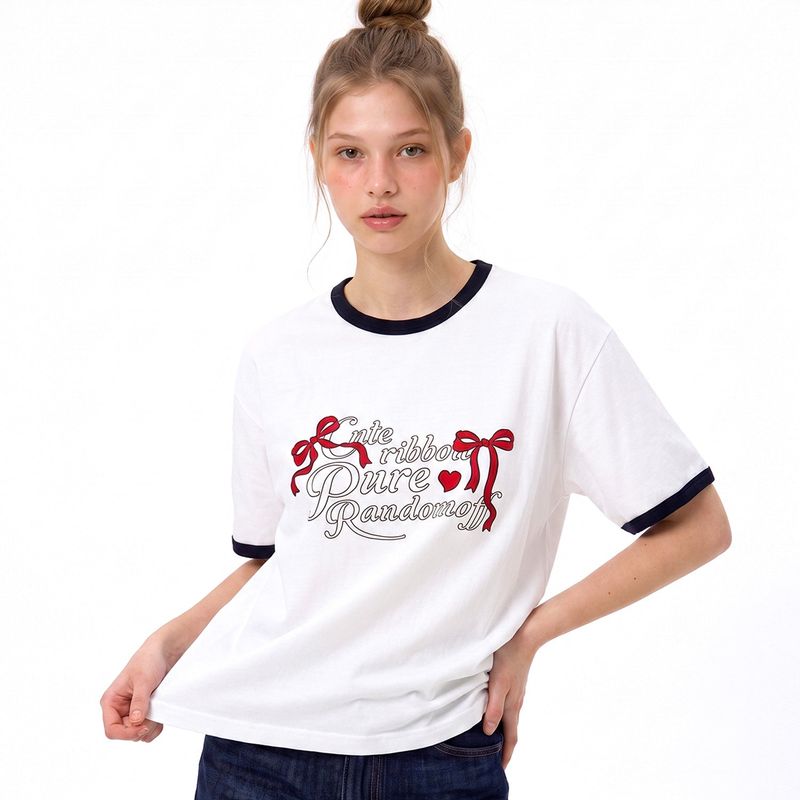RANDOMOFF（ランダムオフ）の「PURE RIBBON CALLI RINGER T-SHIRT (2color)（Tops）」