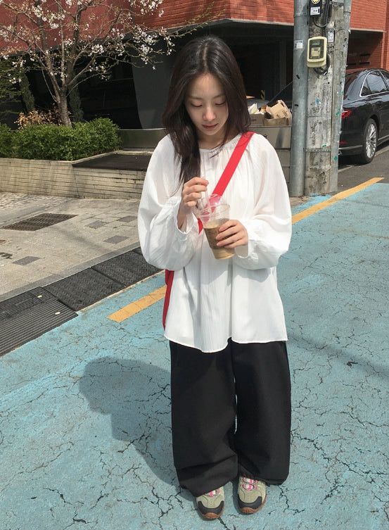Rokel Loose Fit Shirring Blouse