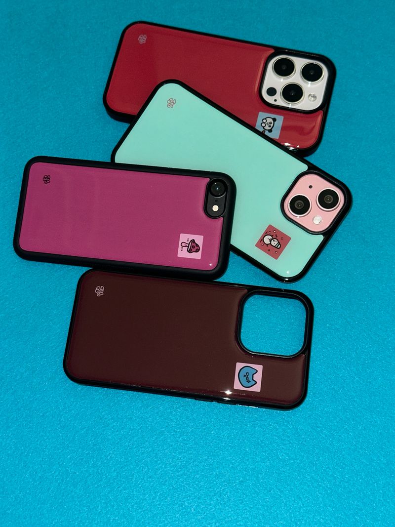 brown square patch epoxy phone case