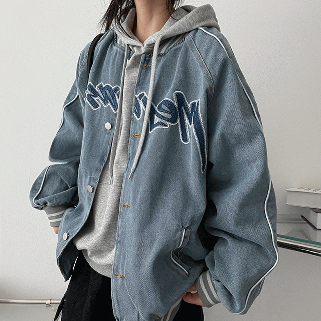 hijjoo（ハイチュー）の「It's a boxy denim jumper（Jackets/Outerwear）」