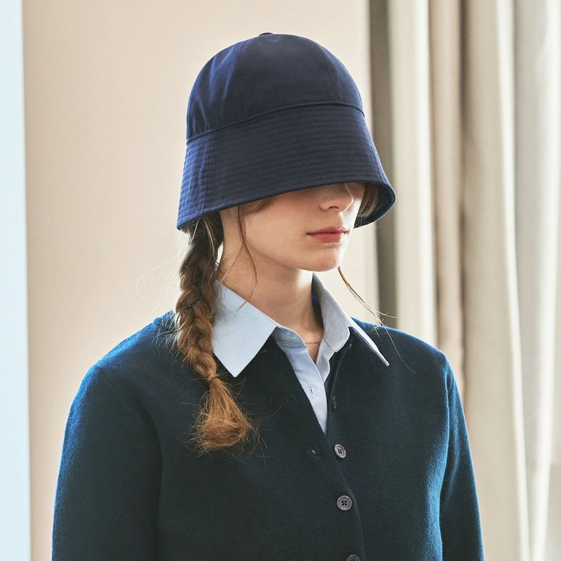 VA Curved Stud Round Drop Bucket Hat / Navy