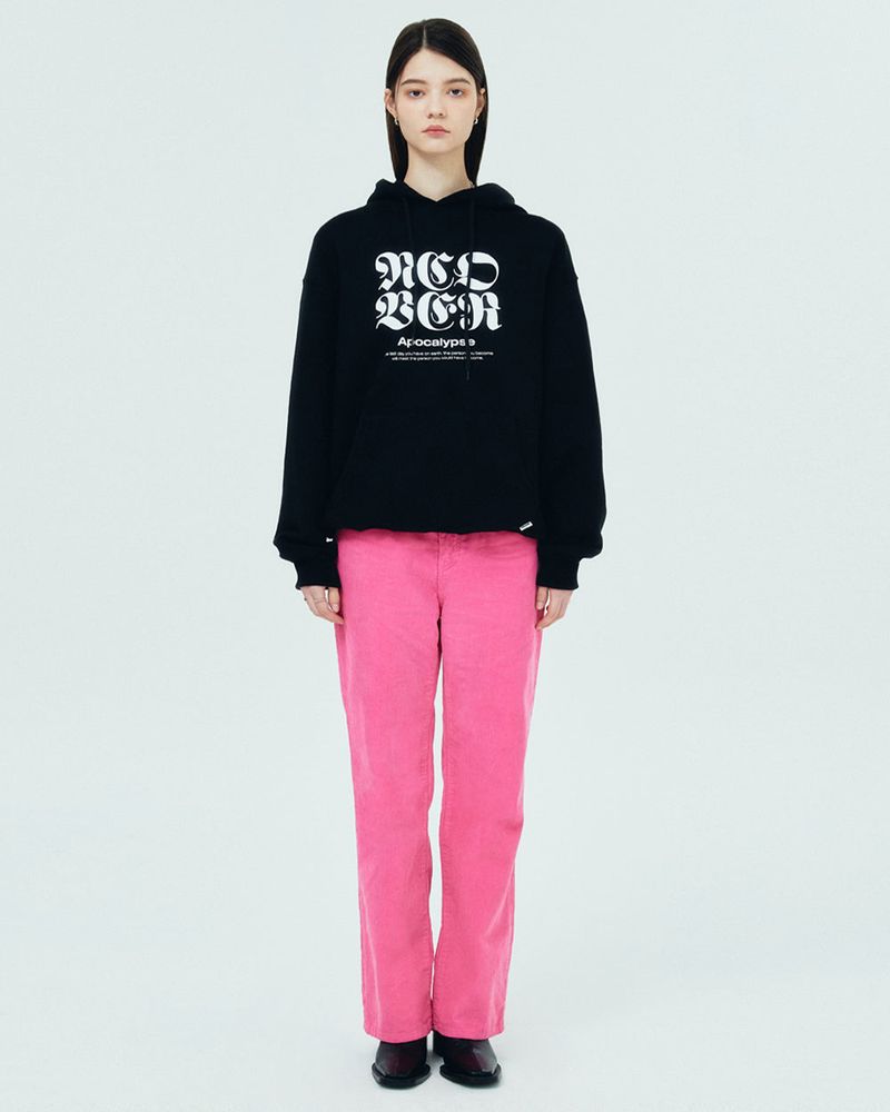 NCOVER ROMAN TYPO HOODIE-BLACK