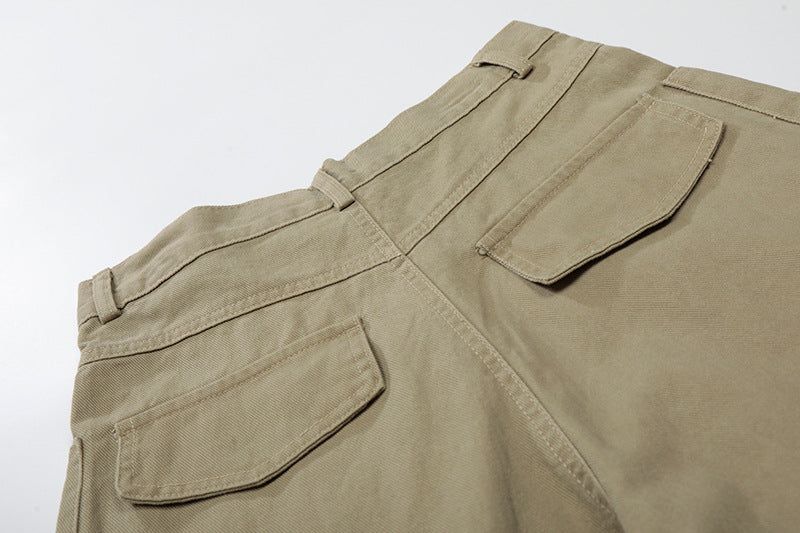 Lettering Pocket Bermuda Pants