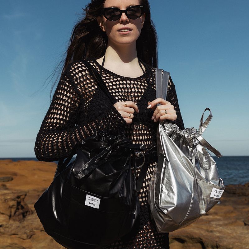 Enamel string bagpack (2color)