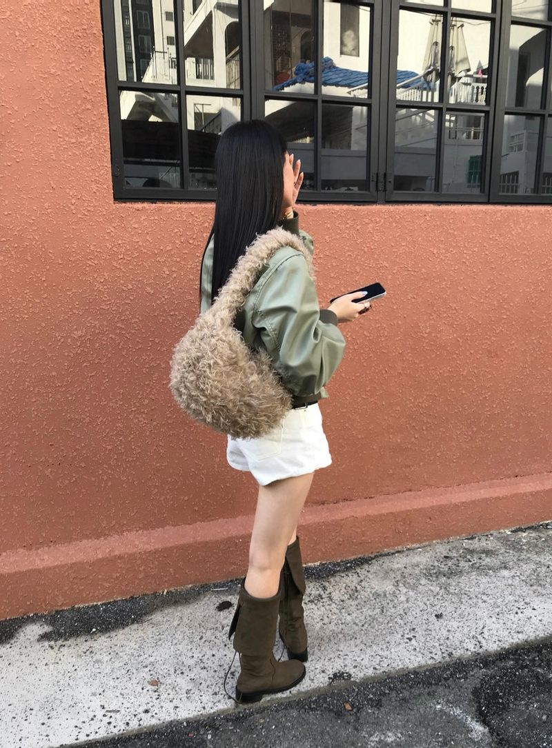 [MADE] BEBE PUPPY BAG (BEIGE) FUR BAG