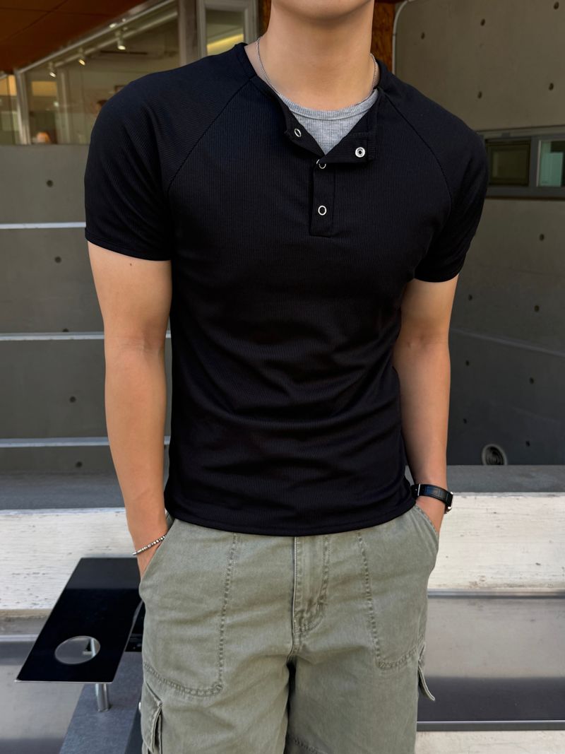 AVAND(アバンド)の「Snap layered muscle short-sleeve t-shirt(Tops)」