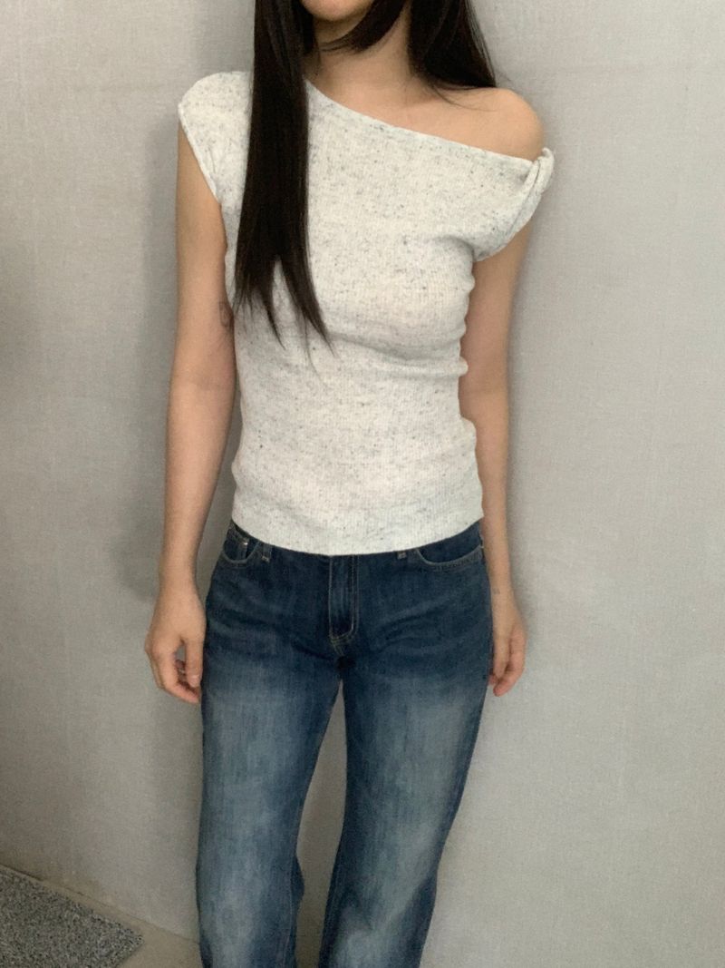 Mandy One-Off Twisted Knit Top