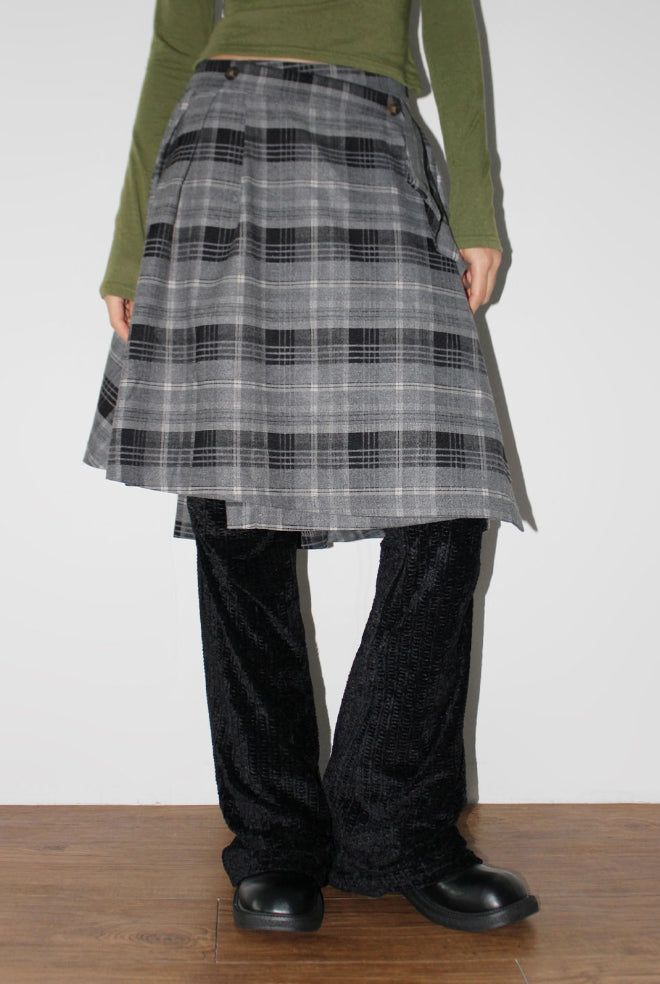 AAKE(アケ)の「PLAID LAYERED WRAP SKIRT(Skirts)」