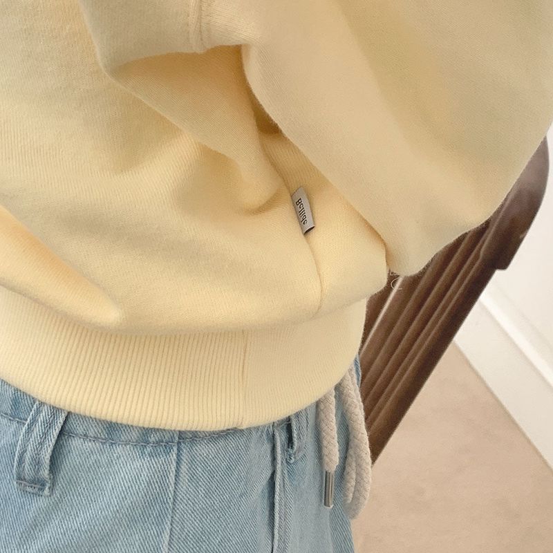 [Bellide made] Pastel V-neck cropped sweatshirt