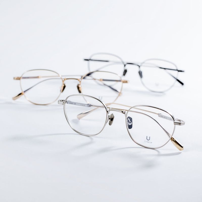 Knouun Round titanium glasses CODE. 102. B Silver N Gold