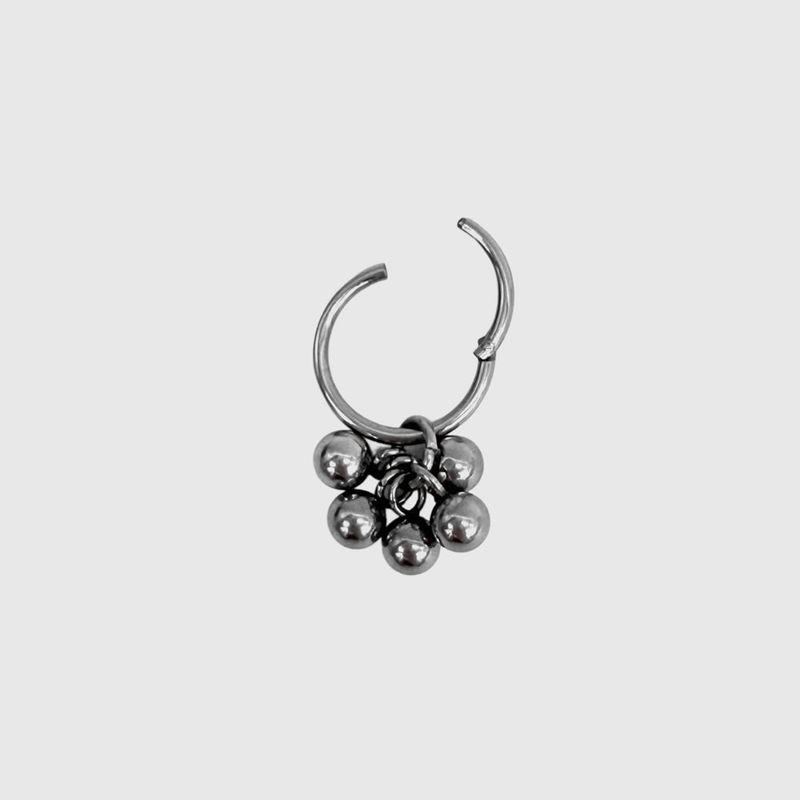 Berry earring (2 color)