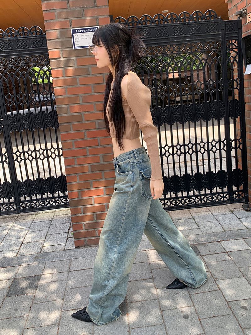BACK POCKET WIDE JEANS