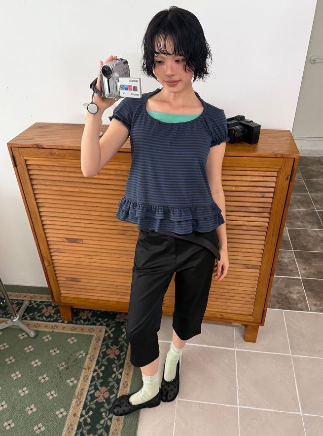 SLIT CAPRI PANTS
