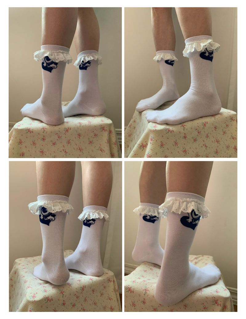 picky cat lace socks