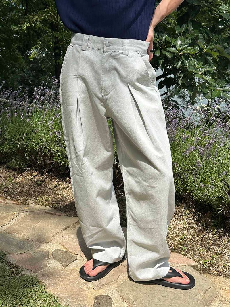 LAURANT（ロラン）の「ツータックバルーンパンツ(2color)（パンツ）」