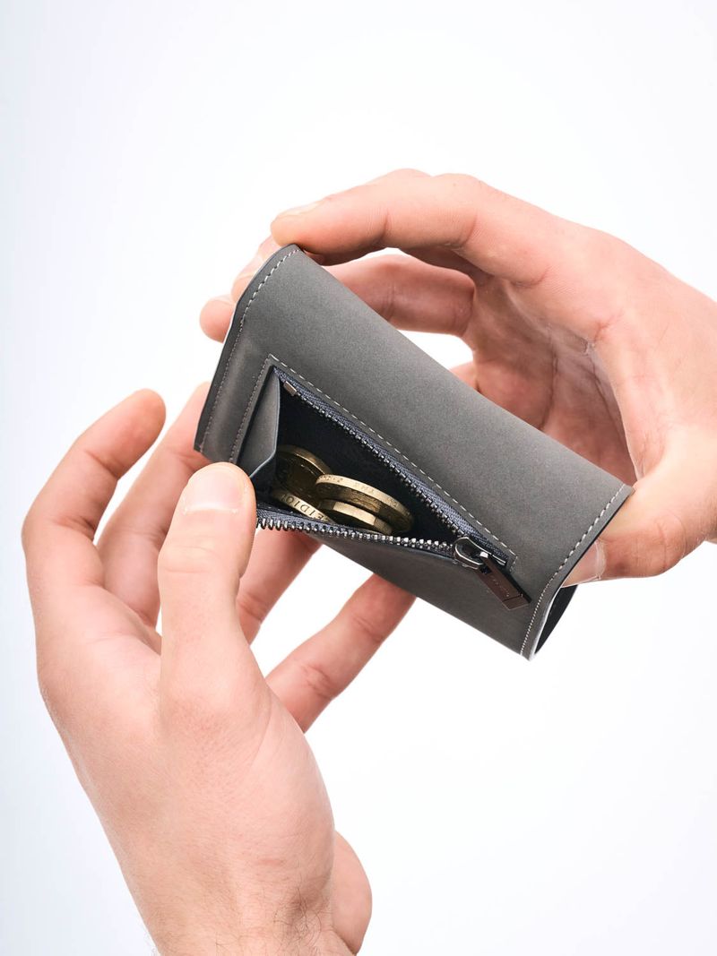 Corn Leather Graphic Trifold Wallet