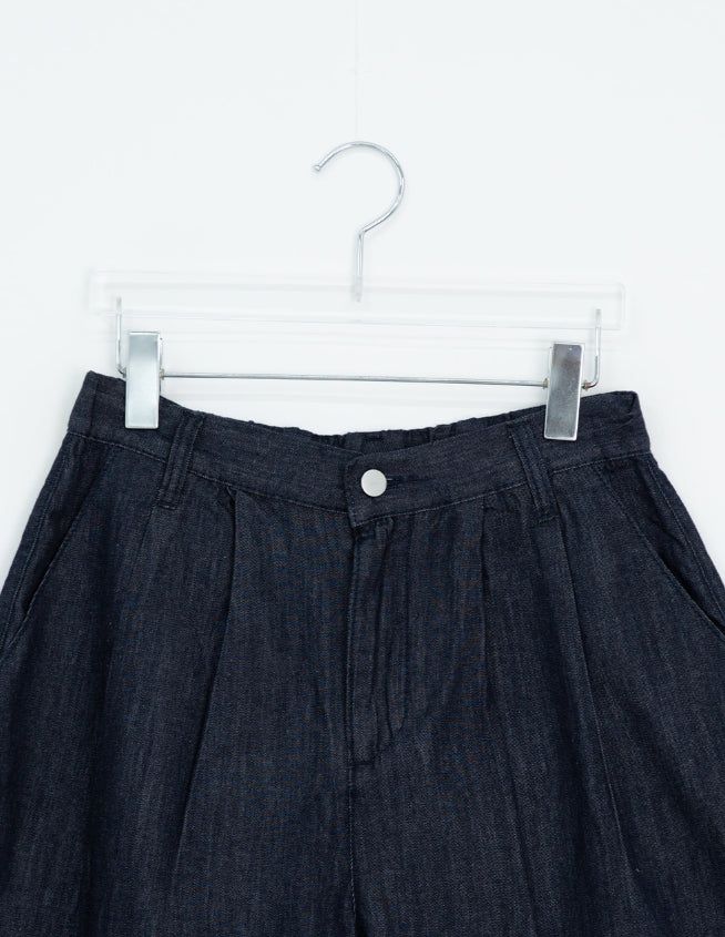Cozy Nonfade Pintuck Back Banding Short Pants