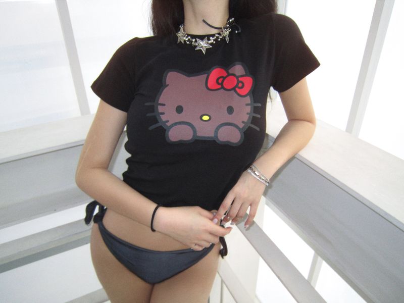 Kitty crop-T