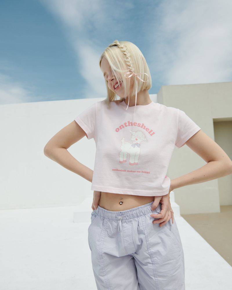 Ontheshell Baby Crop T-Shirt