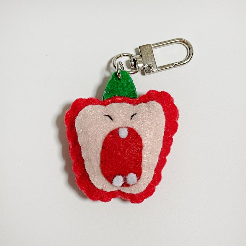 [MADE] Angry Paprika Key ring