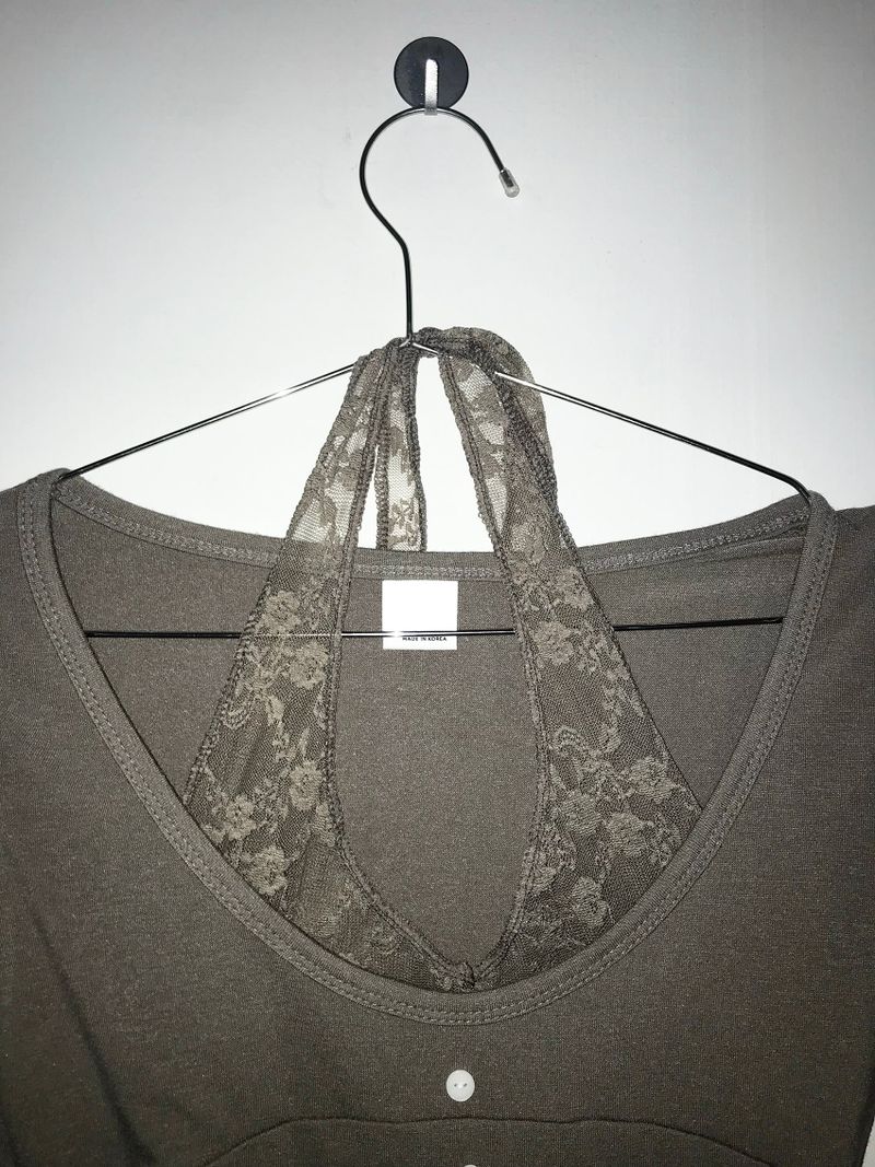 estrogen lace halter top(3 color)