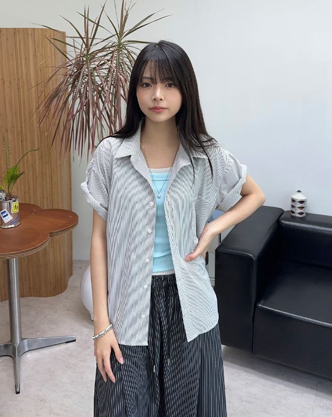 SATIIIZ（サティーズ）の「Tay striped crop shirt（Tops）」
