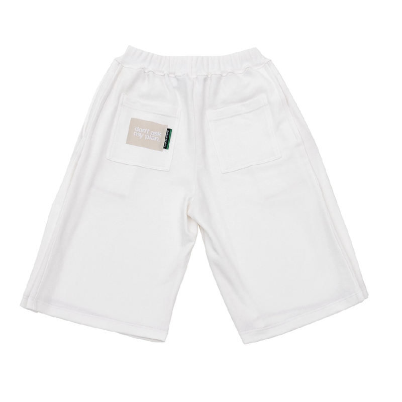 BERMUDA PLEATS WIDE SWEAT SHORTS_WHITE