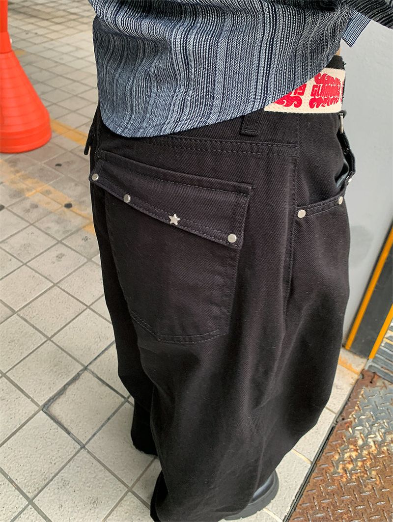 STUD FLAP COTTON JEANS
