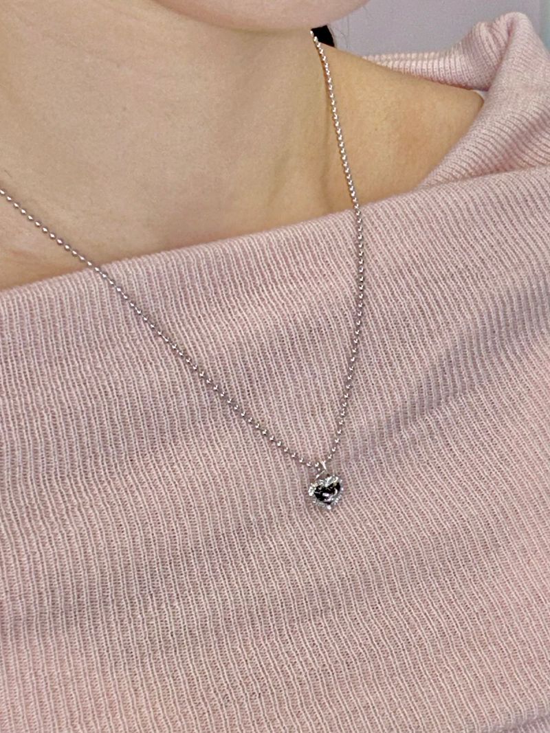 Kuro Lace Necklace
