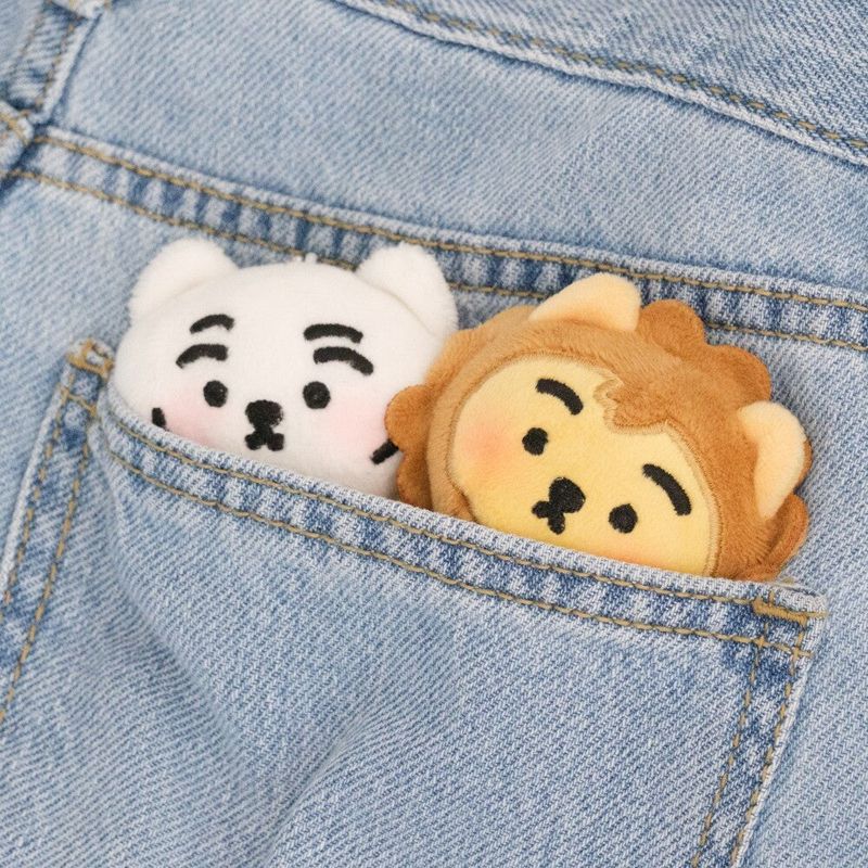 SHY FACE MINI DOLL KEYRING