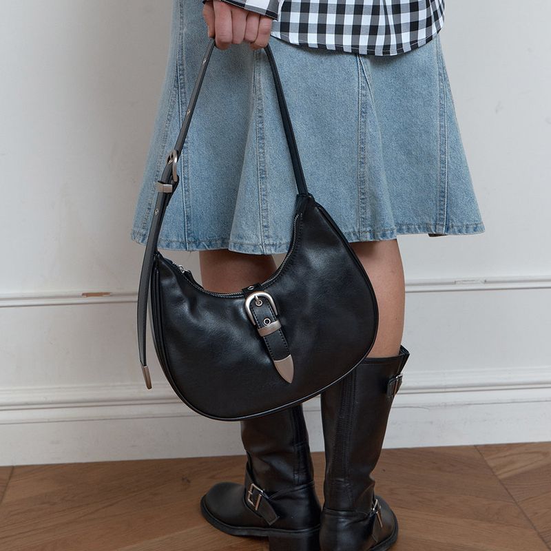 C DOUBLE BELT MINI HOBO BAG_BLACK