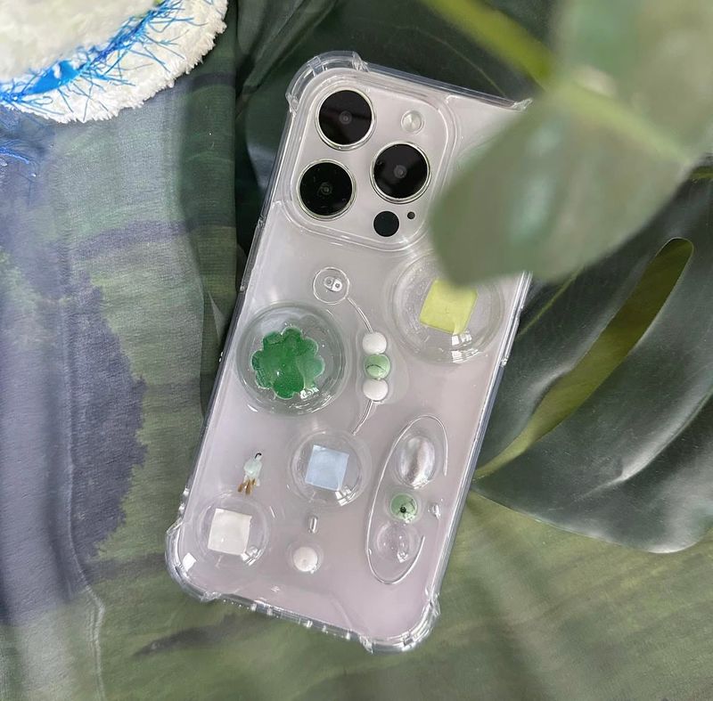 [made] "good luck" case