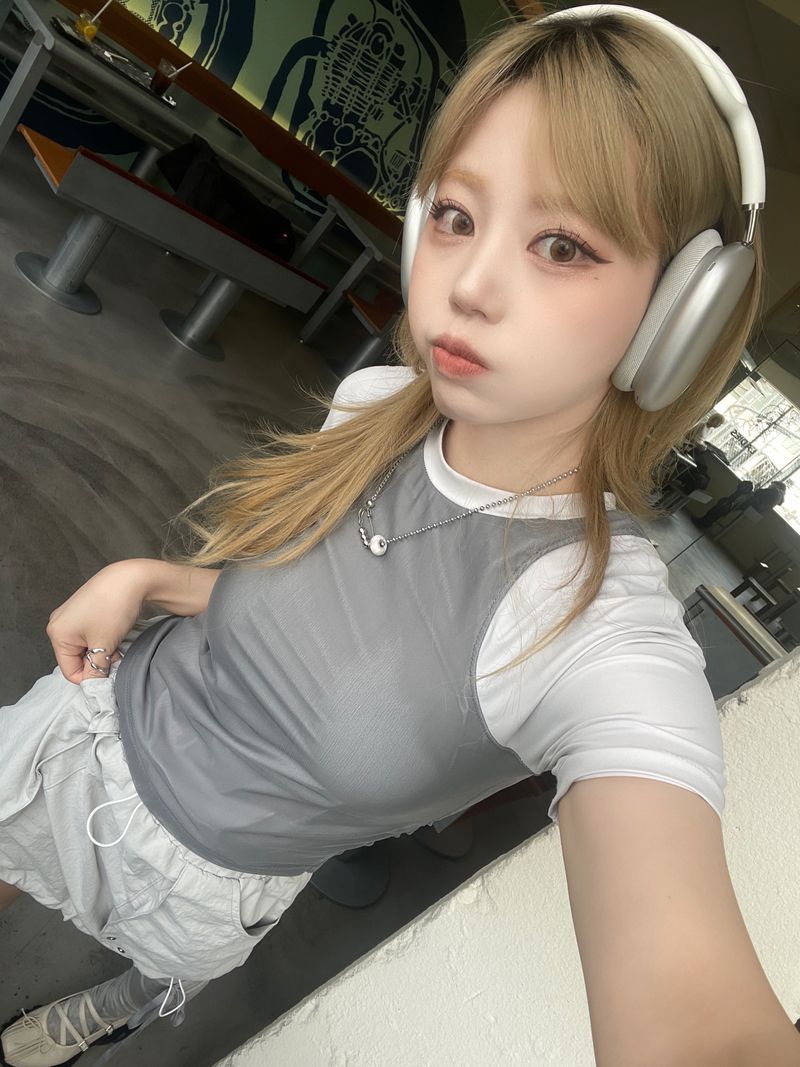 heenytsuki（ヒニツキ）の「Mix match raglan cyber see-through t-shirt（Tops）」