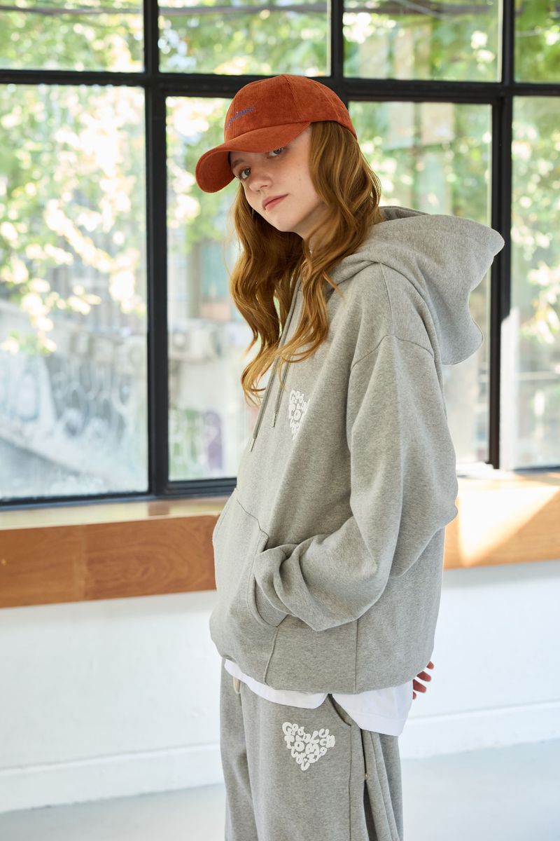 GOODLUCK HEART HOODIE / MELANGE