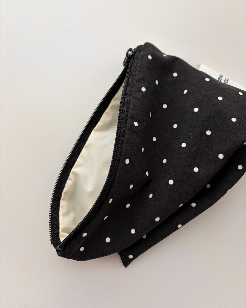 Baby dot square pouch - black