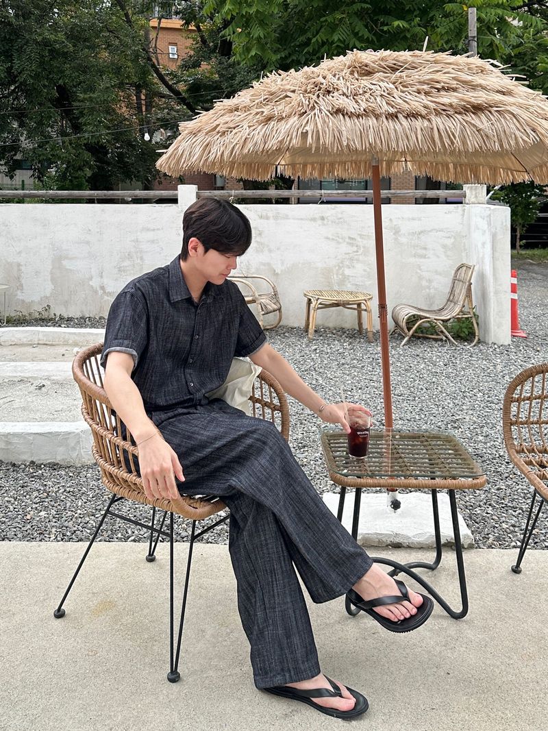 Olin linen two tuck wide denim