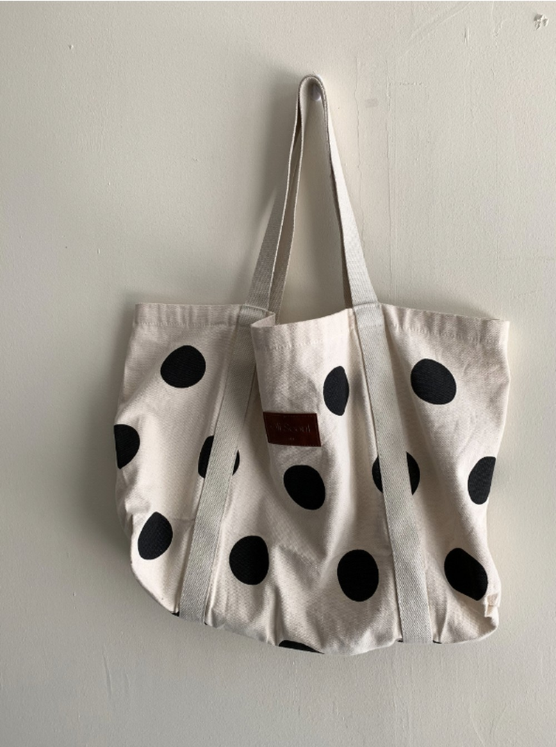 big polka-dot shoulder bag