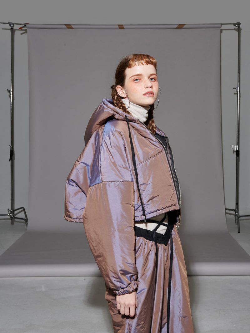 HOLOGRAM JUMPER