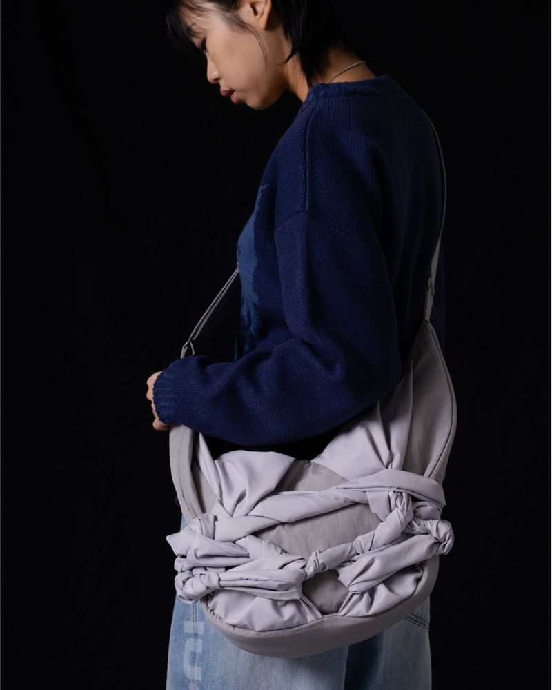 Knotted Shoulder Bag (Nylon-Silver)