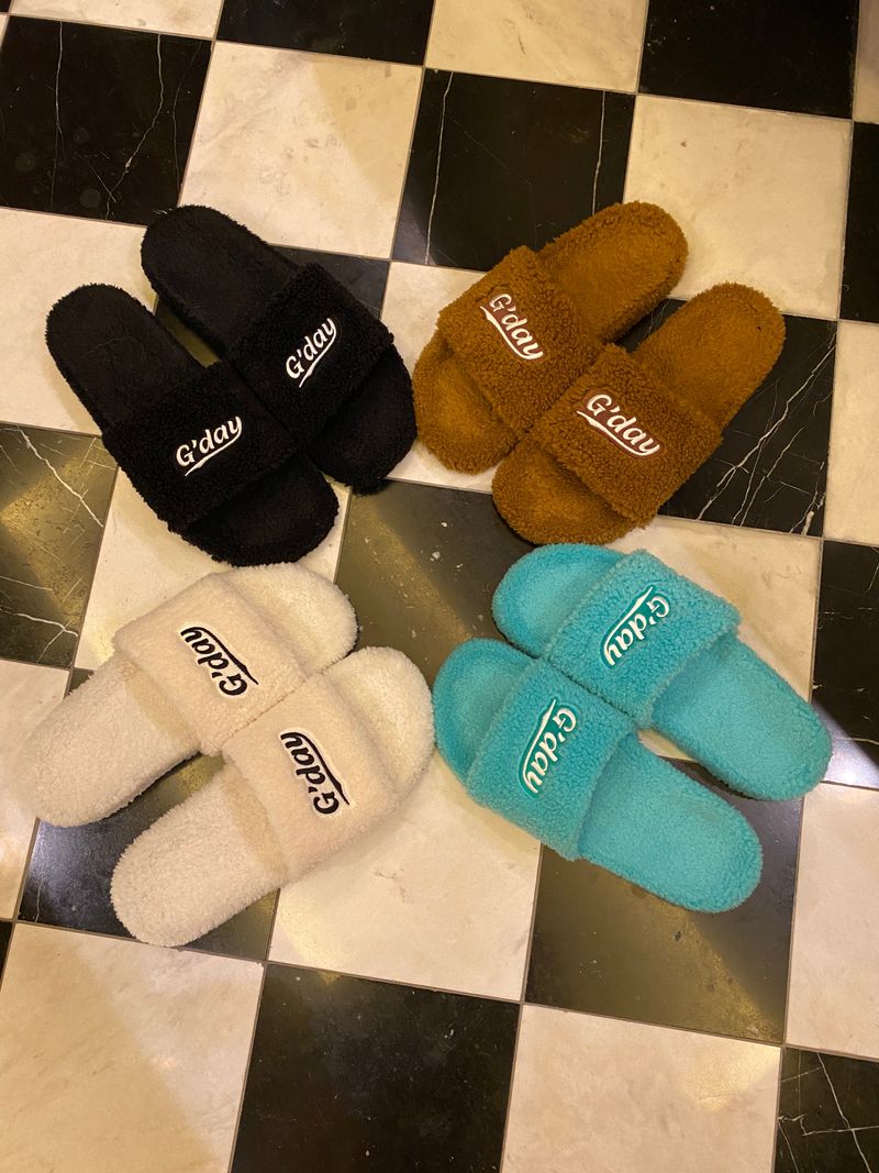 G'day furry sandals (black)