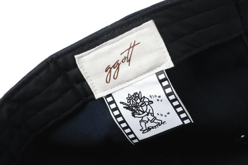 On Film Cap * Eryngium (Navy)