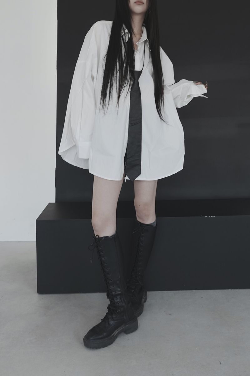 basic overfit shirt