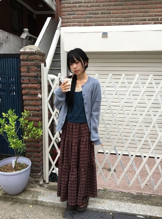 Joyse Lace Layered Shirring Long Sleeve Tee